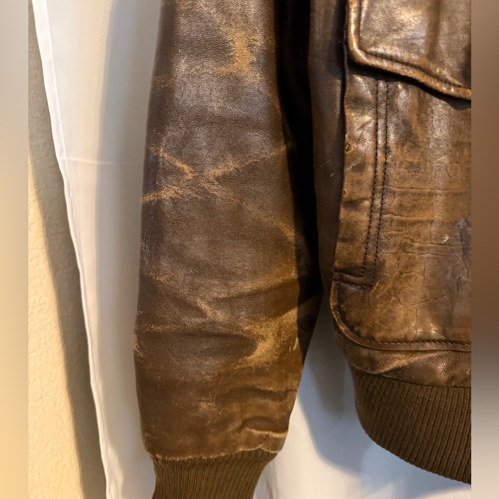Vintage 1980s Brown Leather Bomber Jacket | Top Gun Aviator | Size 38 - Picture 2 of 15